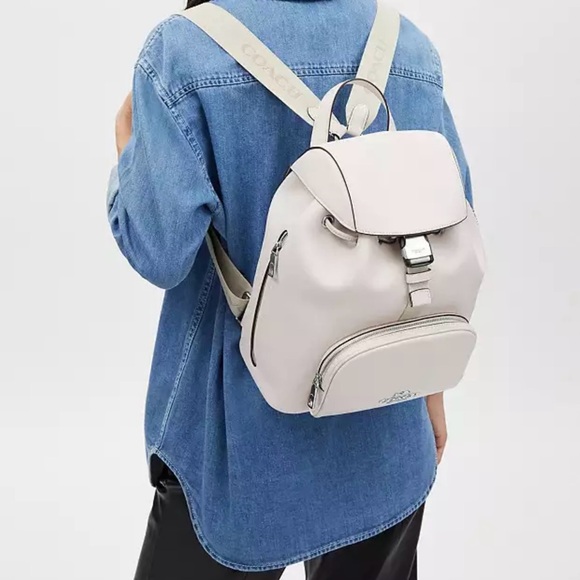 Pace Large Backpack new with tags - Picture 2 of 6